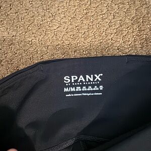 Spanx Booty Boost Flare Legging